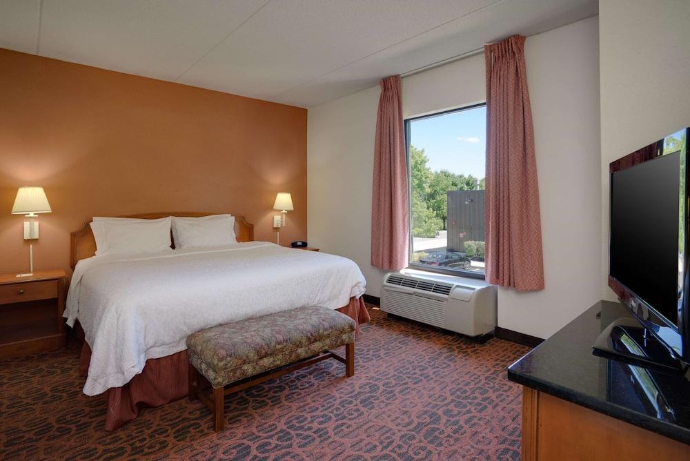 Comfort Inn & Suites Mt. Holly - Westampton Экстерьер фото